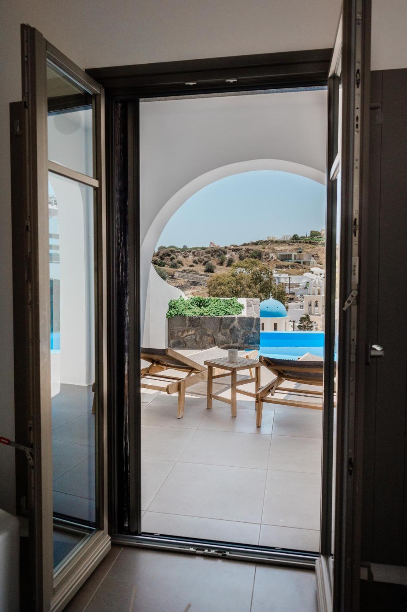 Amphitrite Suites Santorini Vóthon Kültér fotó